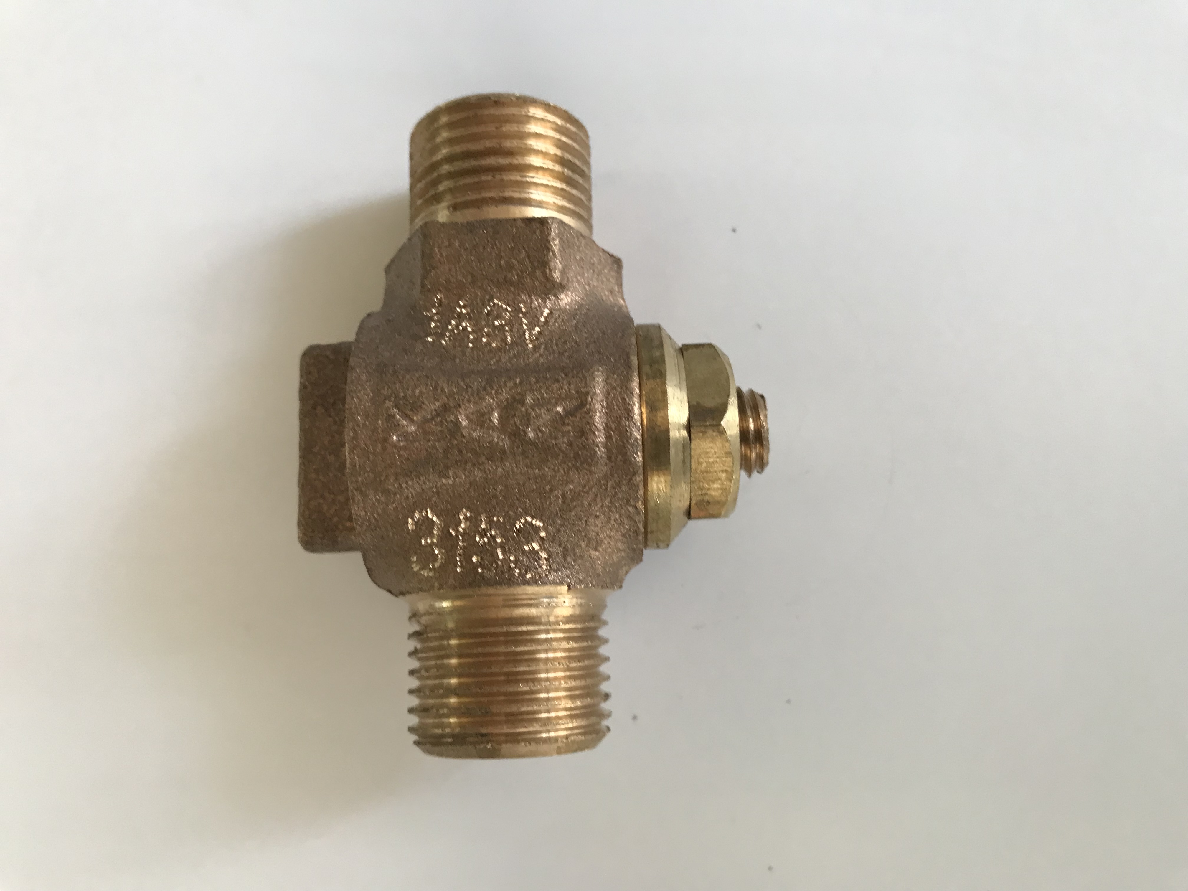 شیر شبکه “۱/۲ پلاگ ولو ساده برنزی کار و اندیشه نوآور